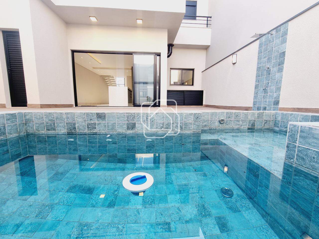 Casa de Condomínio para aluguel em Indaiatuba - SP - Jardim Mantova: Área da piscina