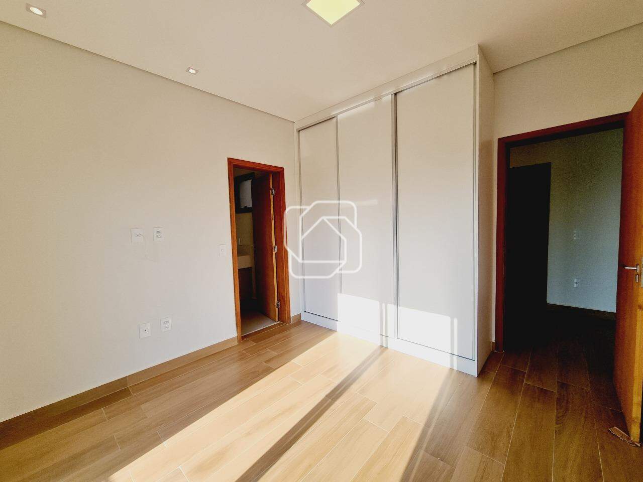 Casa de Condomínio para aluguel em Indaiatuba - SP - Jardim Mantova: Dormitório