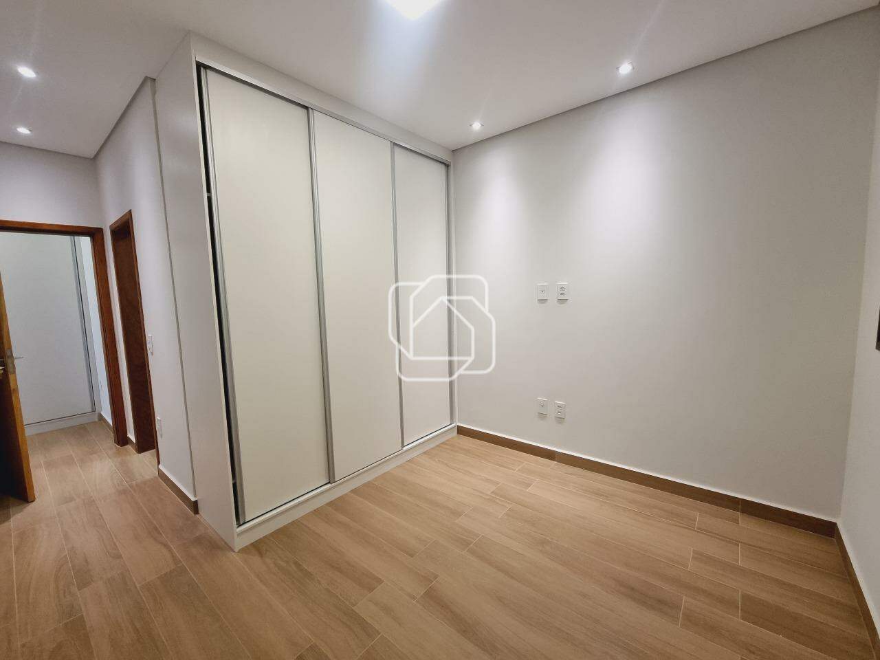 Casa de Condomínio para aluguel em Indaiatuba - SP - Jardim Mantova: Dormitório