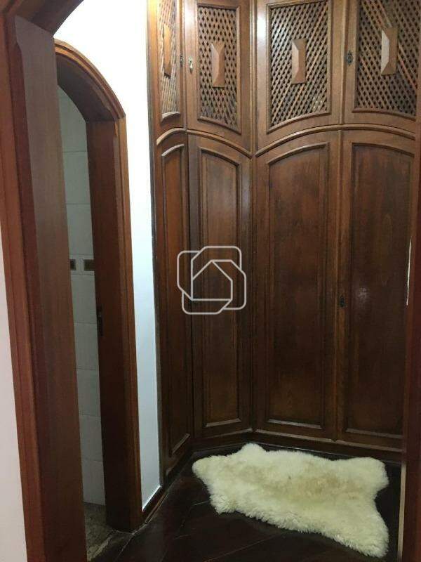 Casa de Condomínio para aluguel em Indaiatuba - SP - Colinas do Mosteiro de Itaici: Dormitório