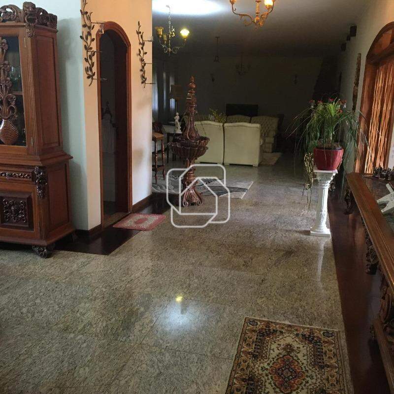 Casa de Condomínio para aluguel em Indaiatuba - SP - Colinas do Mosteiro de Itaici: Hall social