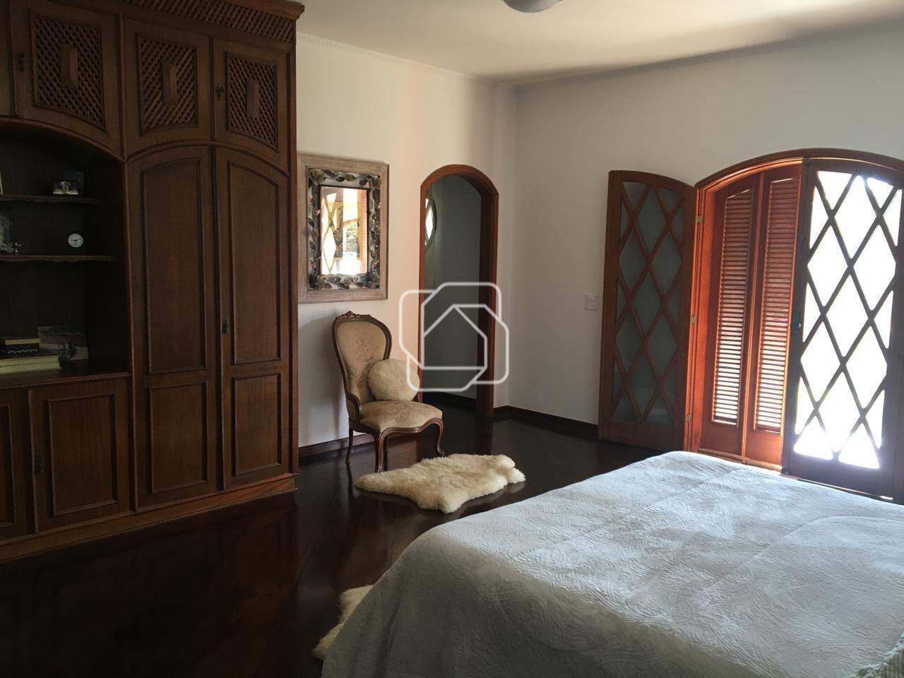 Casa de Condomínio para aluguel em Indaiatuba - SP - Colinas do Mosteiro de Itaici: Dormitório