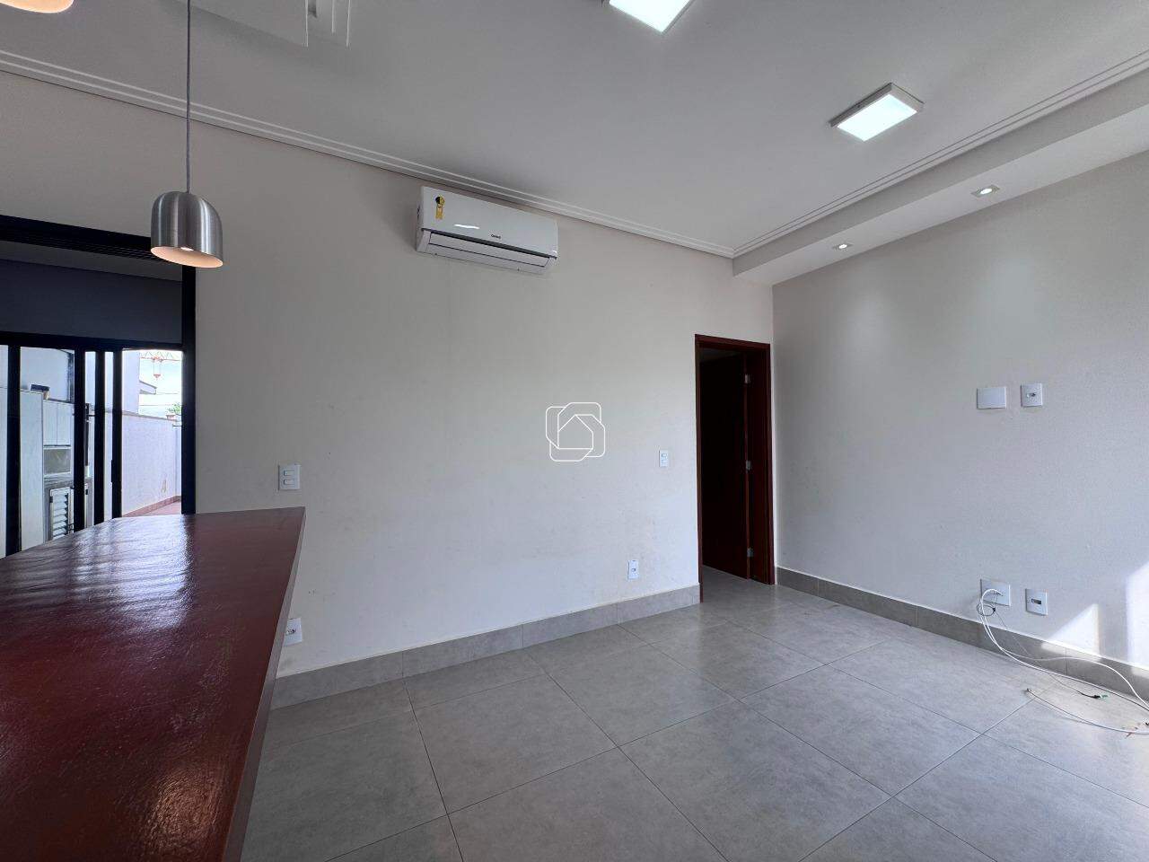 Casa de Condomínio para aluguel em Itu - SP - Portal dos Sábias: