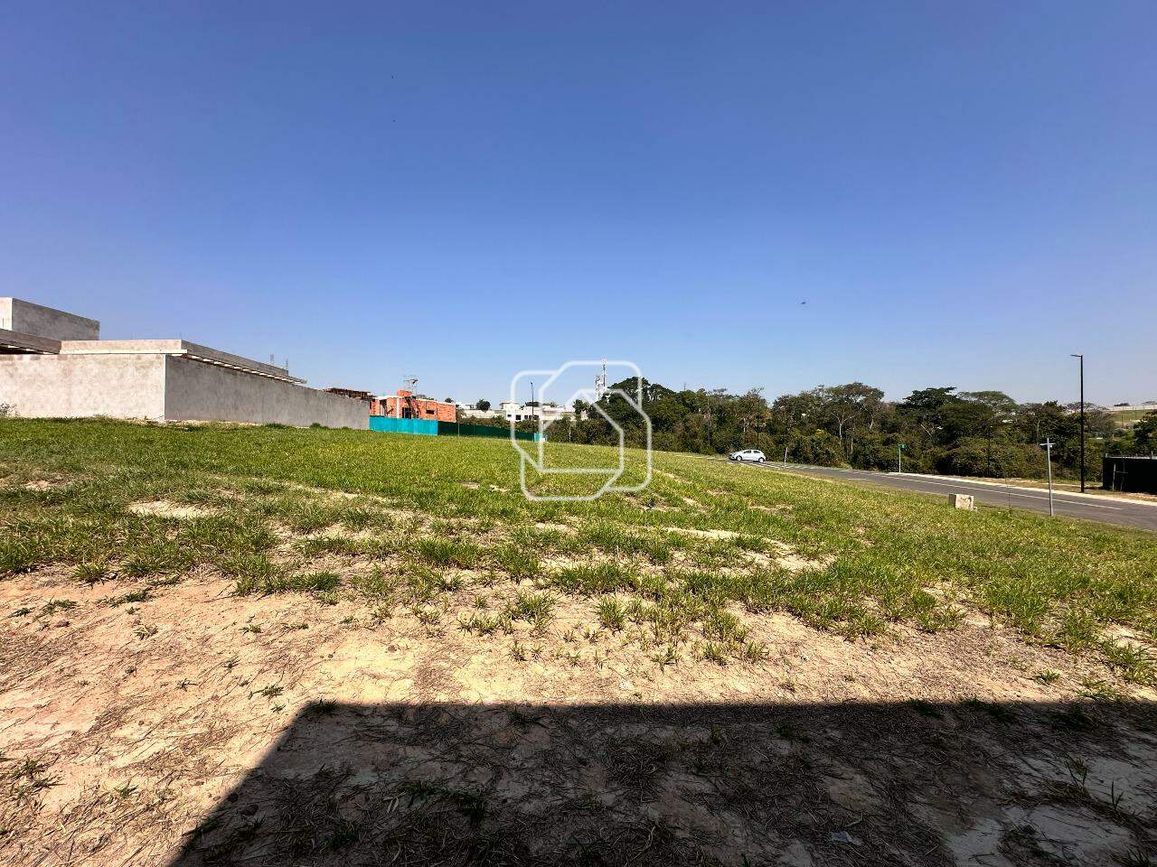 Terreno à venda em Indaiatuba - SP - Parque Villa dos Pinheiros: Visão geral do terreno