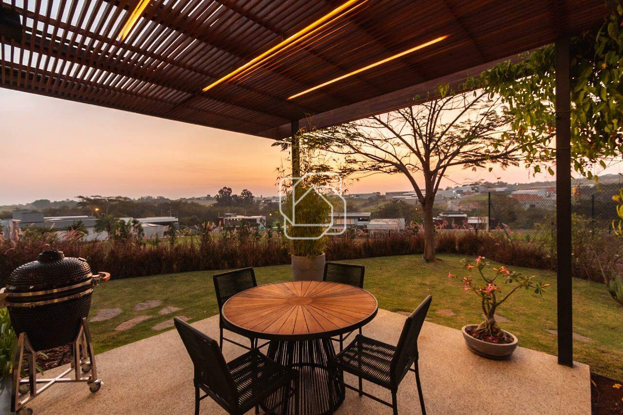 Casa de Condomínio à venda em Indaiatuba - SP - Jardim Indaiatuba Golf: Área externa
