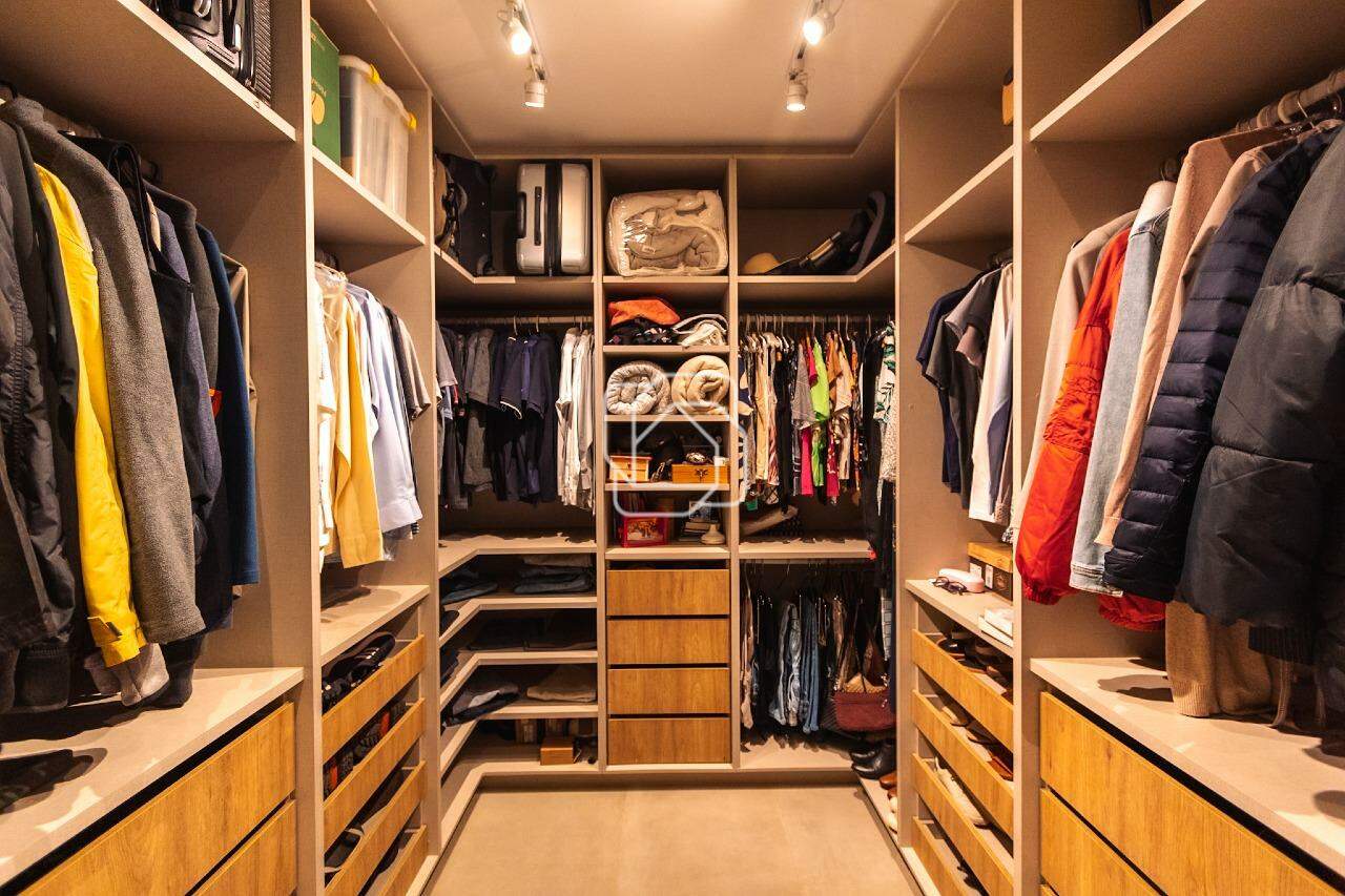 Casa de Condomínio à venda em Indaiatuba - SP - Jardim Indaiatuba Golf: Closet