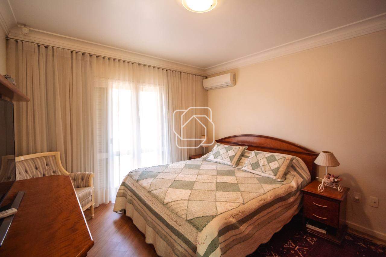 Casa de Condomínio à venda em Indaiatuba - SP - Vale das Laranjeiras: Dormitório