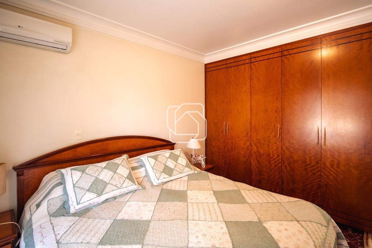 Casa de Condomínio à venda em Indaiatuba - SP - Vale das Laranjeiras: Dormitório