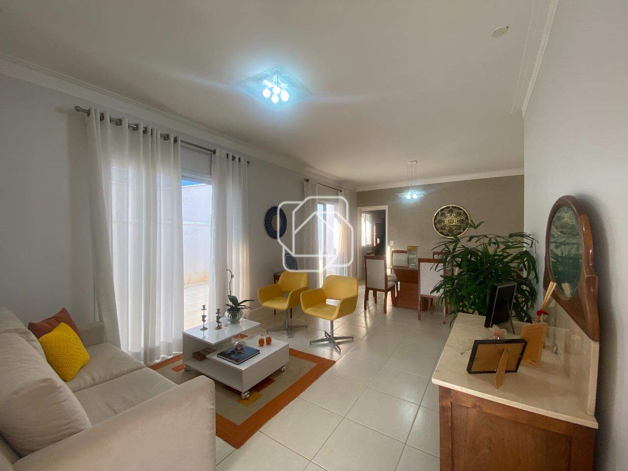 Casa de Condomínio à venda em Itu - SP - Jardim Theodora: 