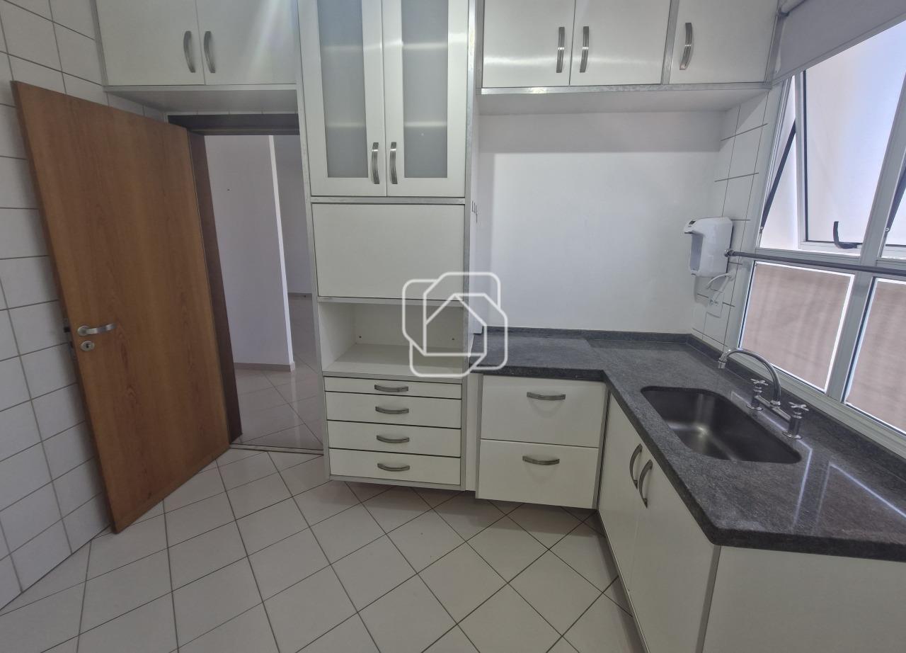 Apartamento para aluguel em Indaiatuba - SP - Edifício Piazza Treviso: Cozinha