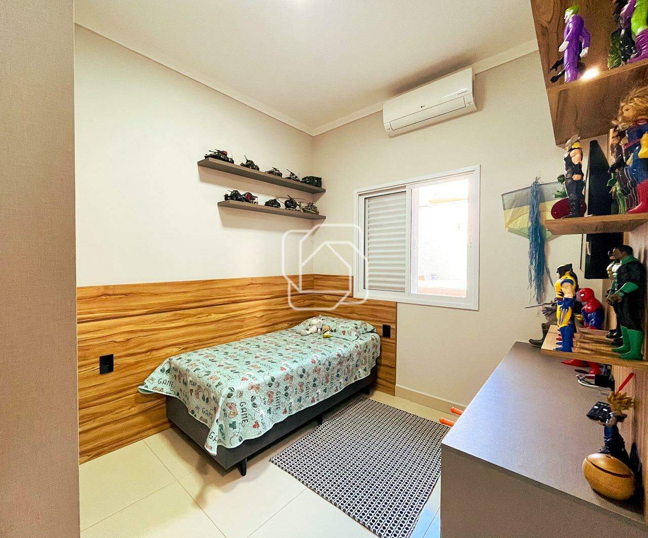 Casa de Condomínio à venda em Indaiatuba - SP - Jardim Residencial Viena: Dormitório