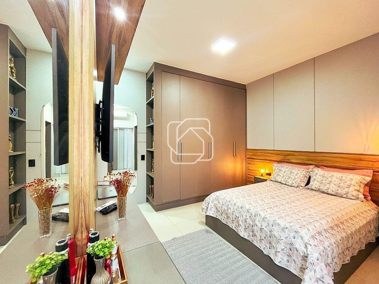Casa de Condomínio à venda em Indaiatuba - SP - Jardim Residencial Viena: Dormitório
