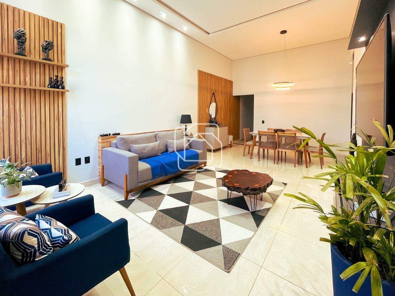 Casa de Condomínio à venda em Indaiatuba - SP - Jardim Residencial Viena: Sala de estar