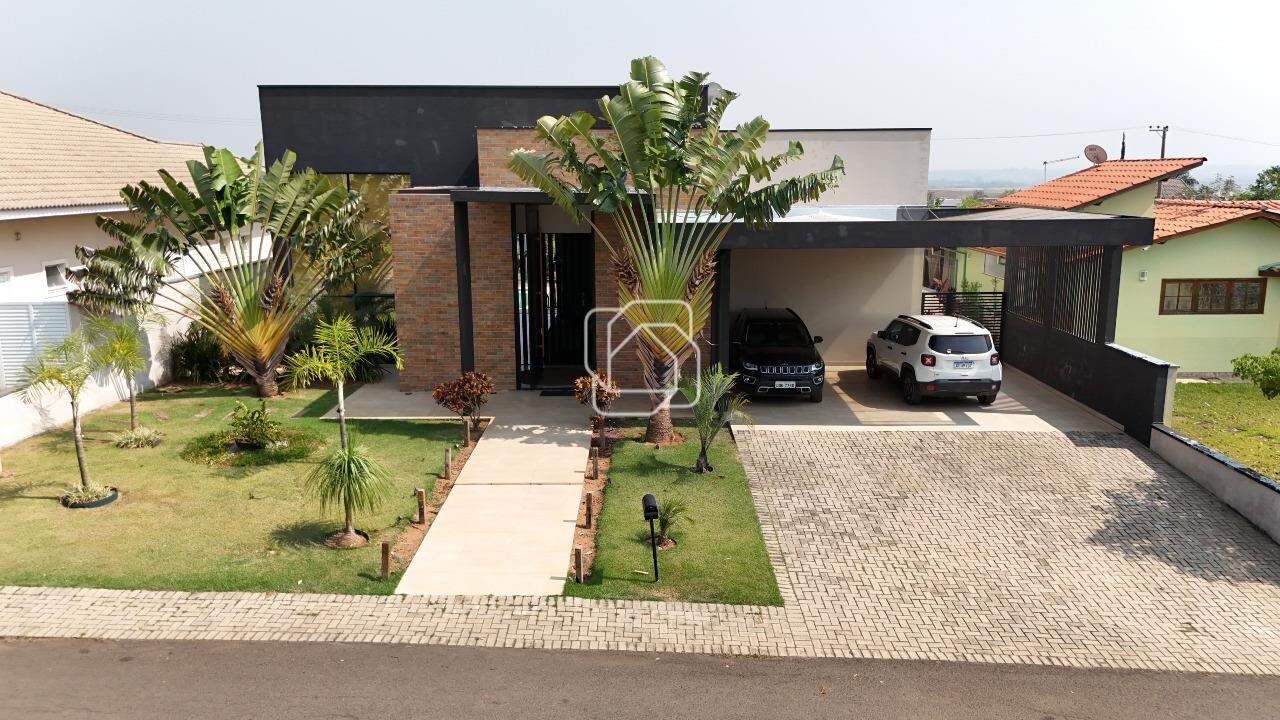 Casa de Condomínio à venda em Salto - SP - Condomínio Fazenda Palmeiras Imperiais: