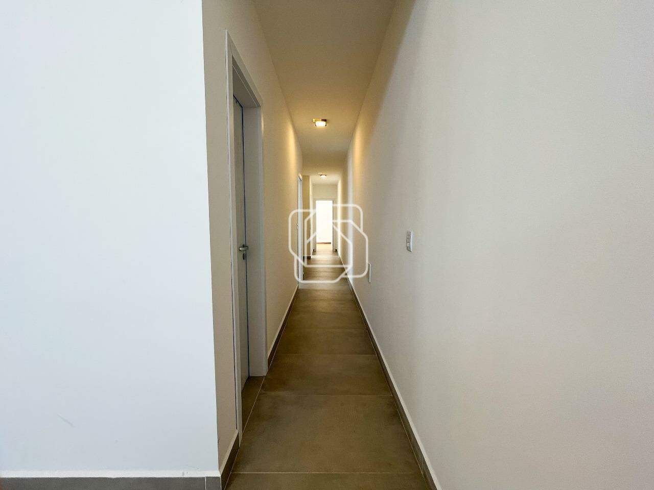 Casa de Condomínio à venda em Indaiatuba - SP - Jardim Piemonte: Corredor