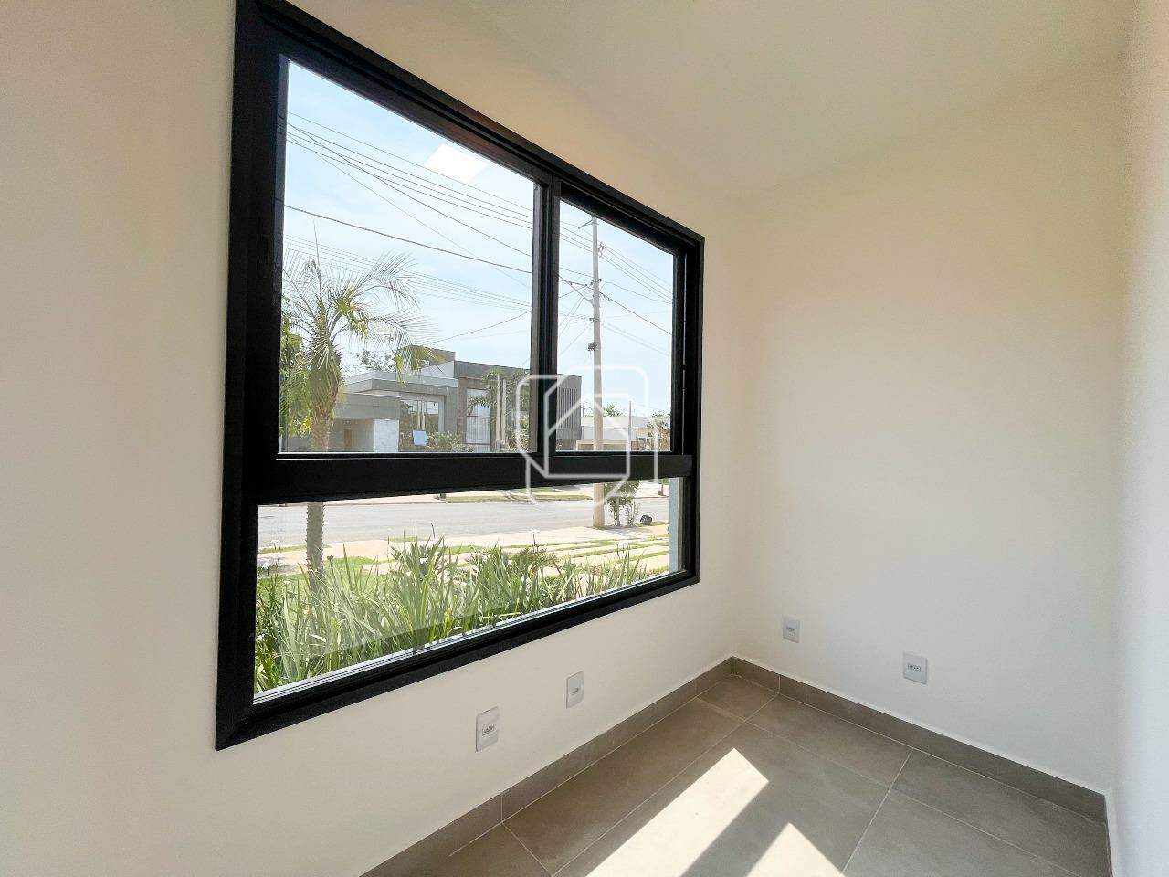 Casa de Condomínio à venda em Indaiatuba - SP - Jardim Piemonte: Escritório