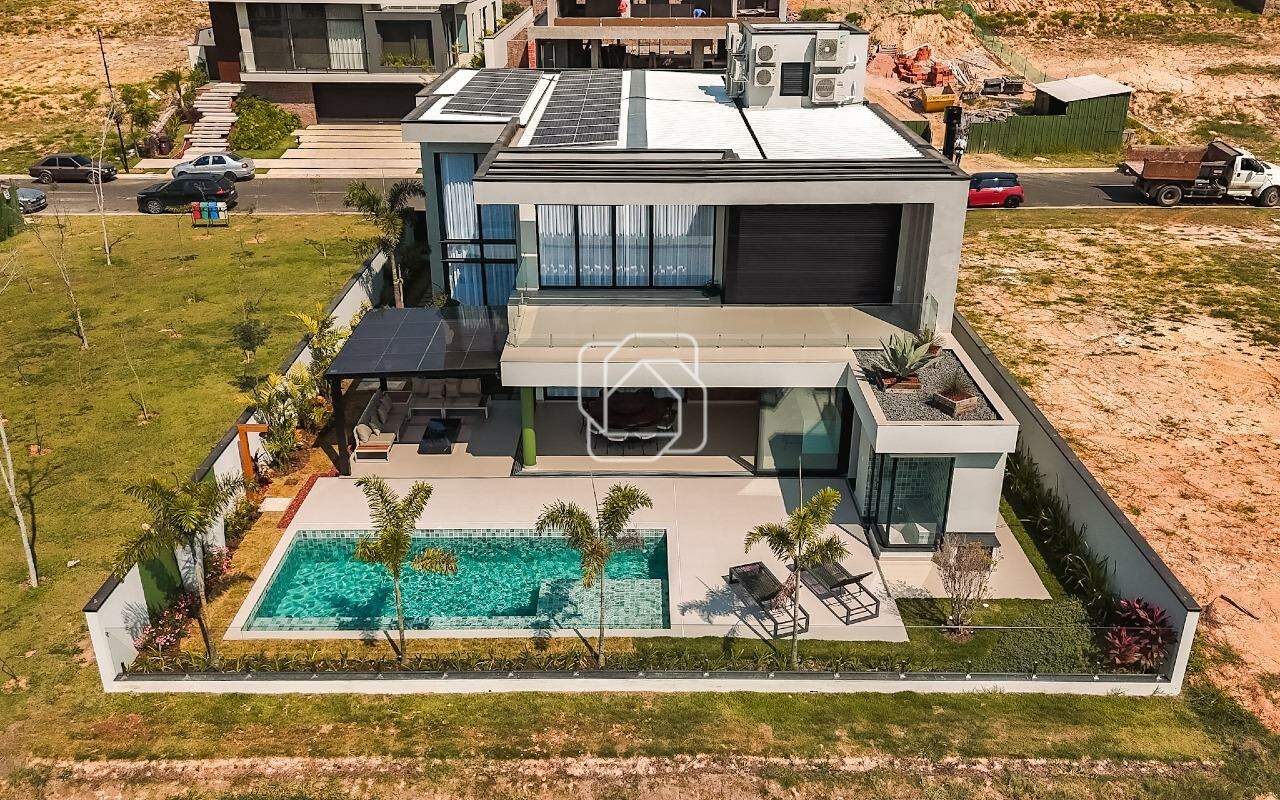 Casa de Condomínio à venda em Indaiatuba - SP - Parque Villa dos Pinheiros: Visão geral do imóvel