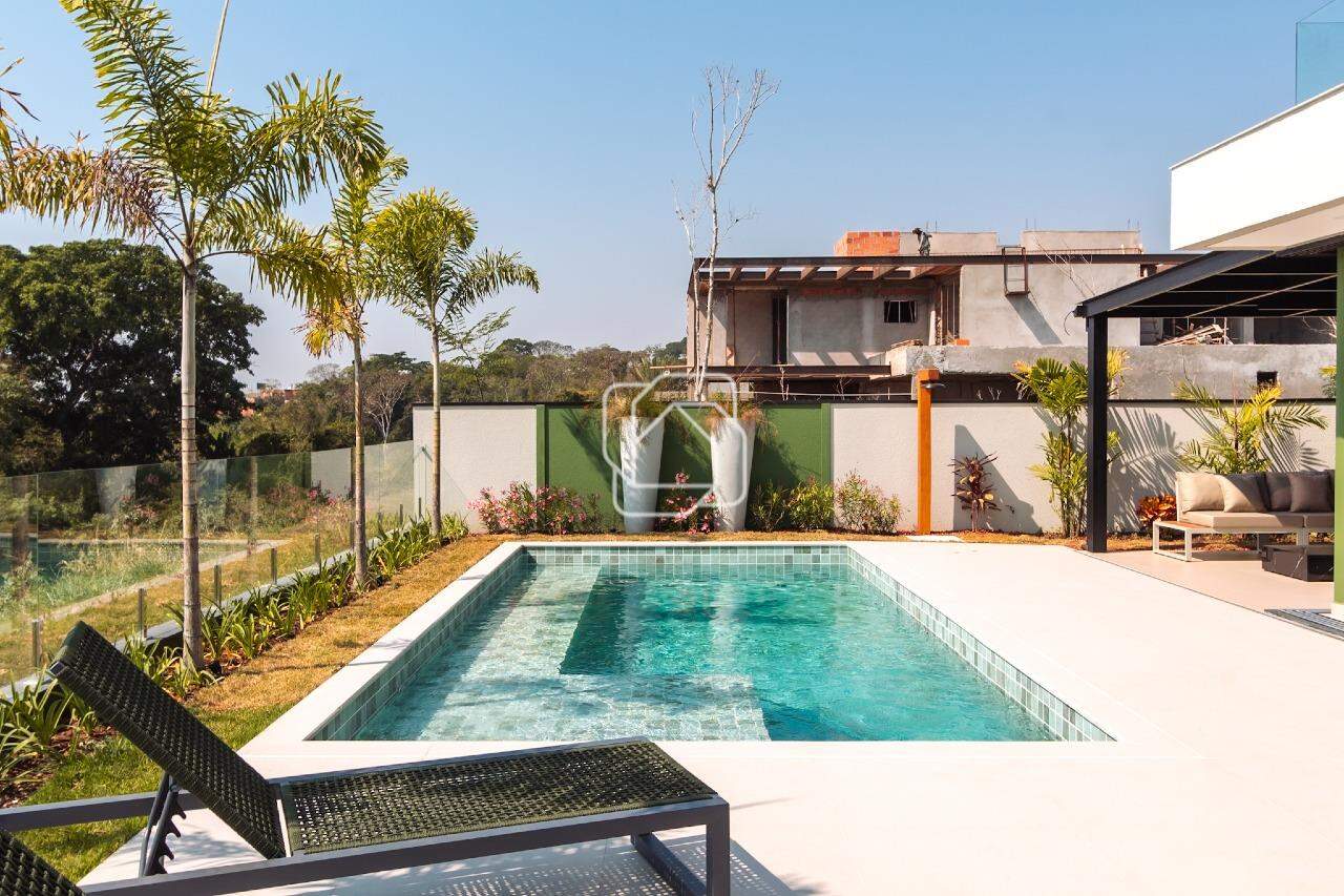 Casa de Condomínio à venda em Indaiatuba - SP - Parque Villa dos Pinheiros: Área da piscina