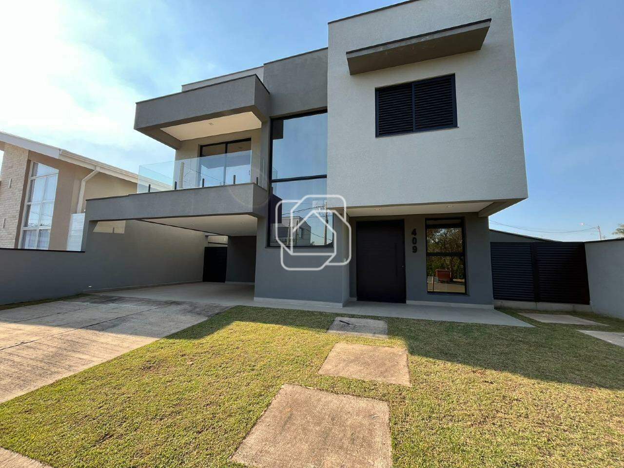 Casa de Condomínio à venda em Salto - SP - Residencial Lagos D’Icaraí: Fachada