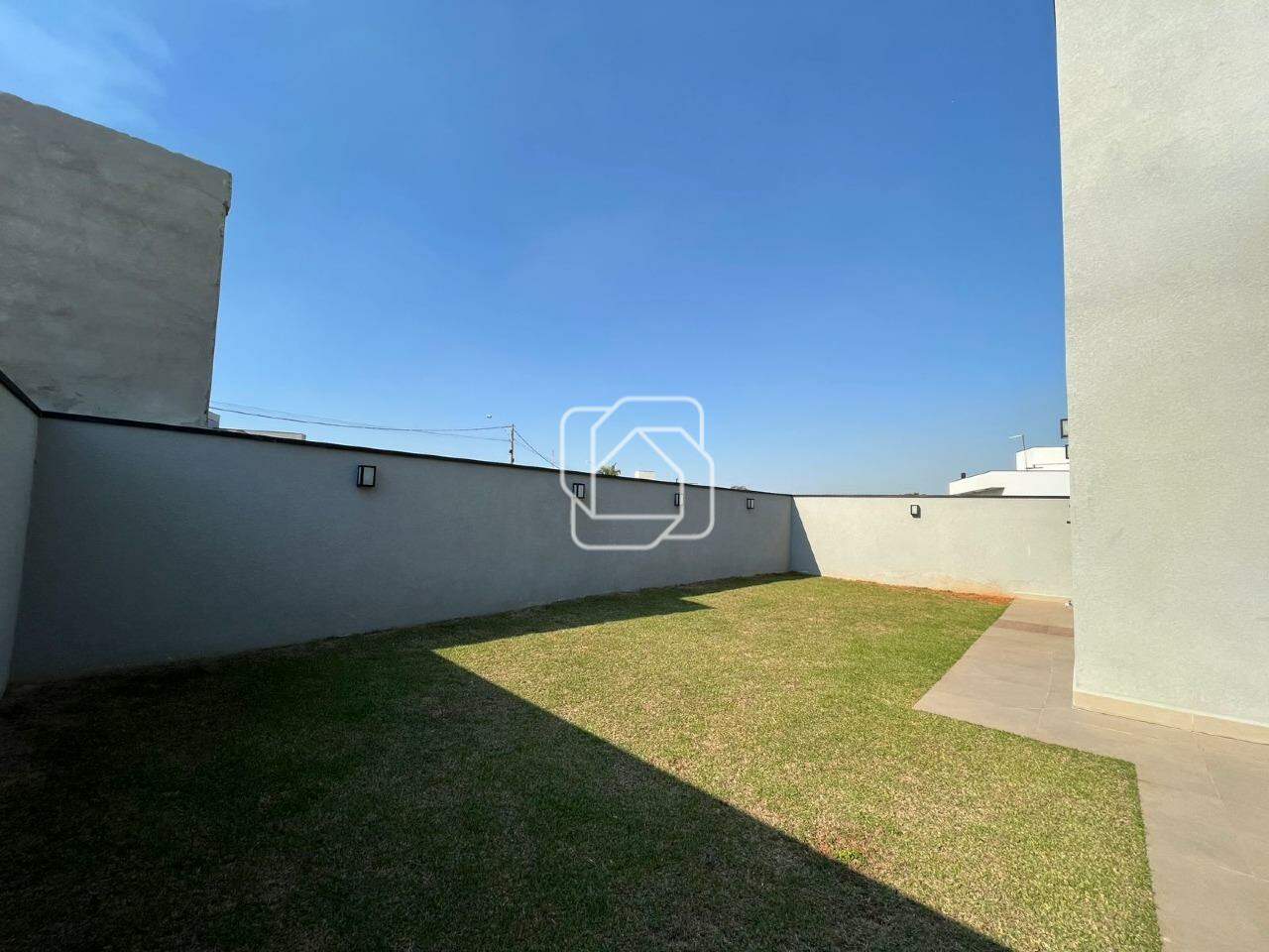 Casa de Condomínio à venda em Salto - SP - Residencial Lagos D’Icaraí: Área Externa