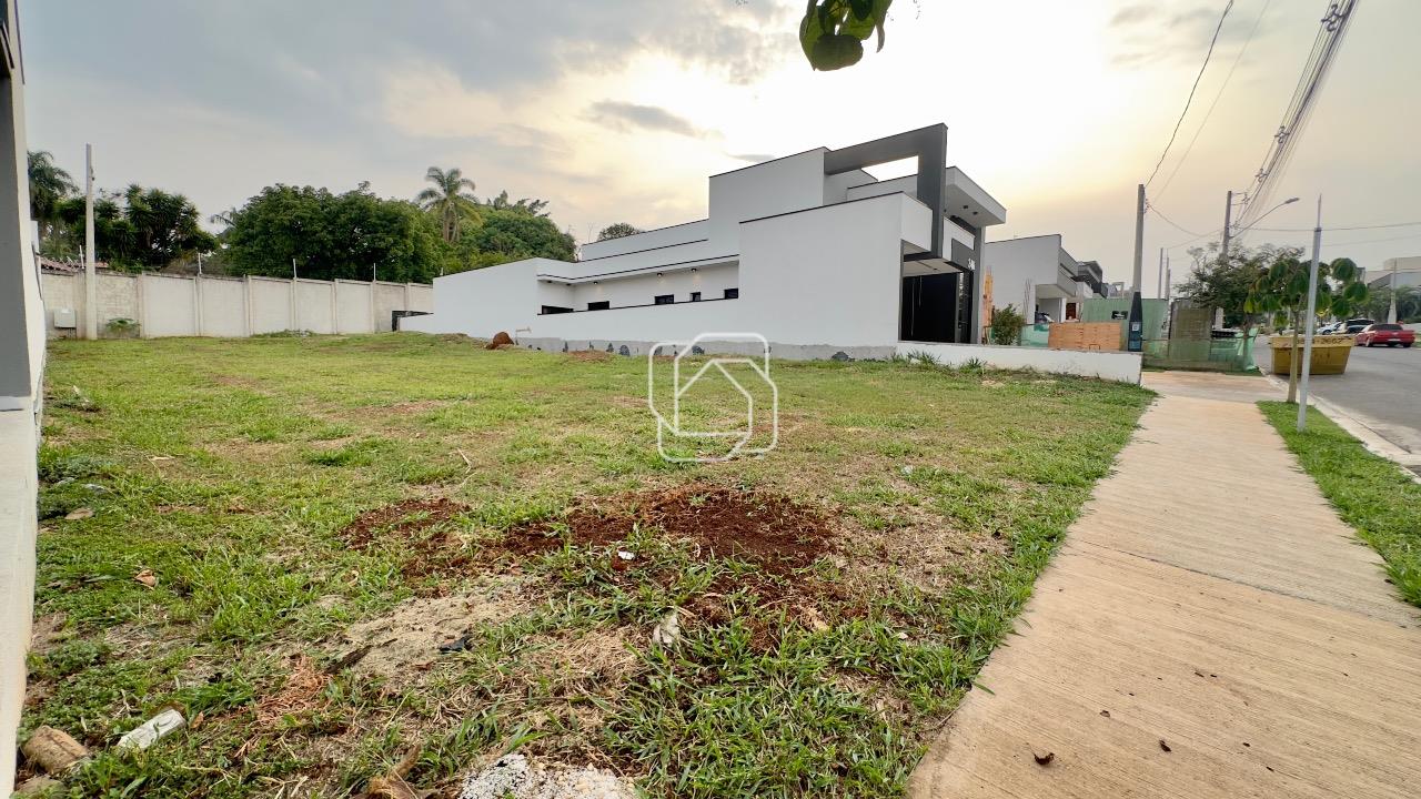 Terreno à venda em Indaiatuba - SP - Jardim Piemonte: Visão geral do terreno