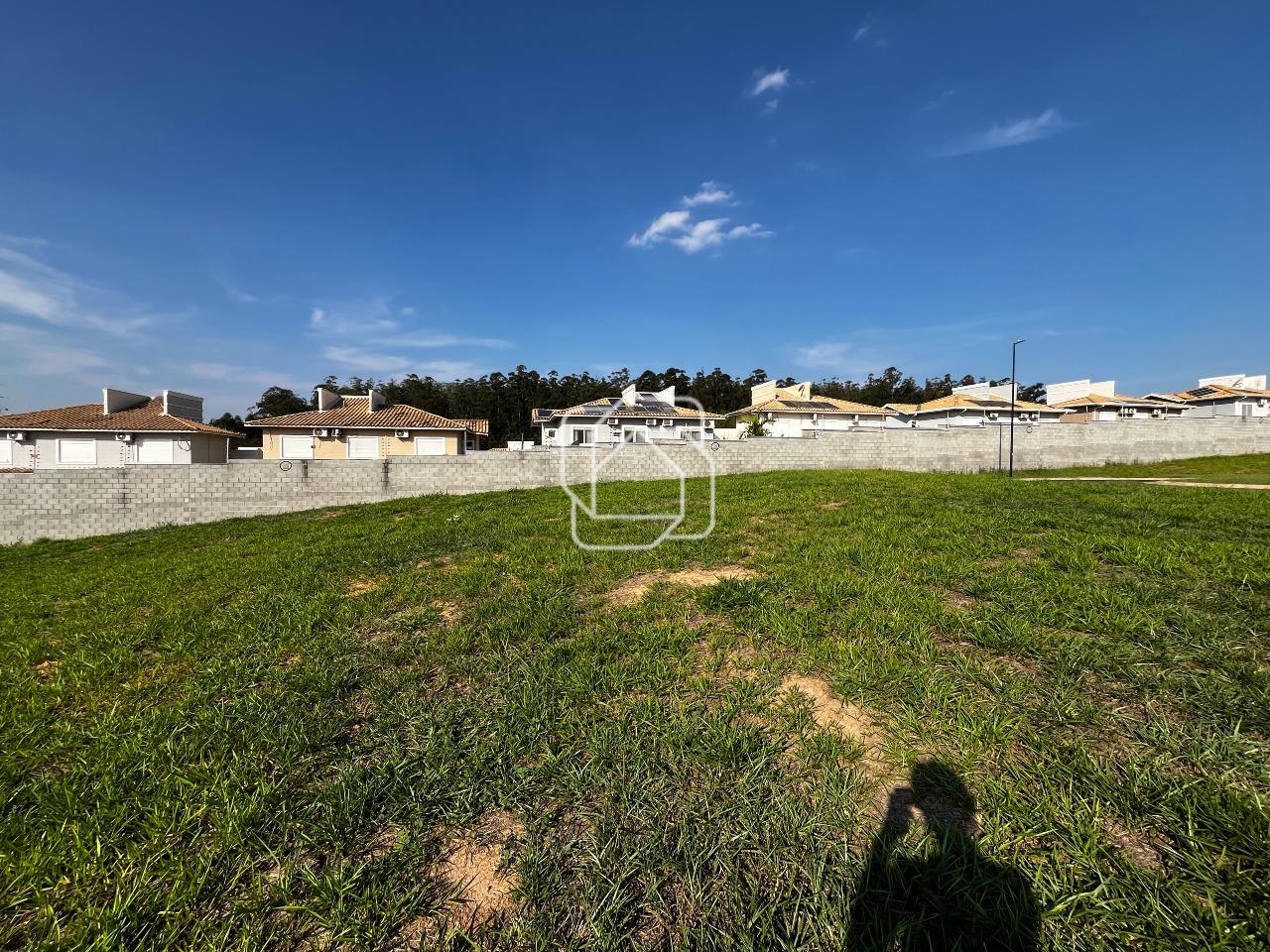 Terreno à venda em Indaiatuba - SP - Parque Villa dos Pinheiros: Visão geral do terreno