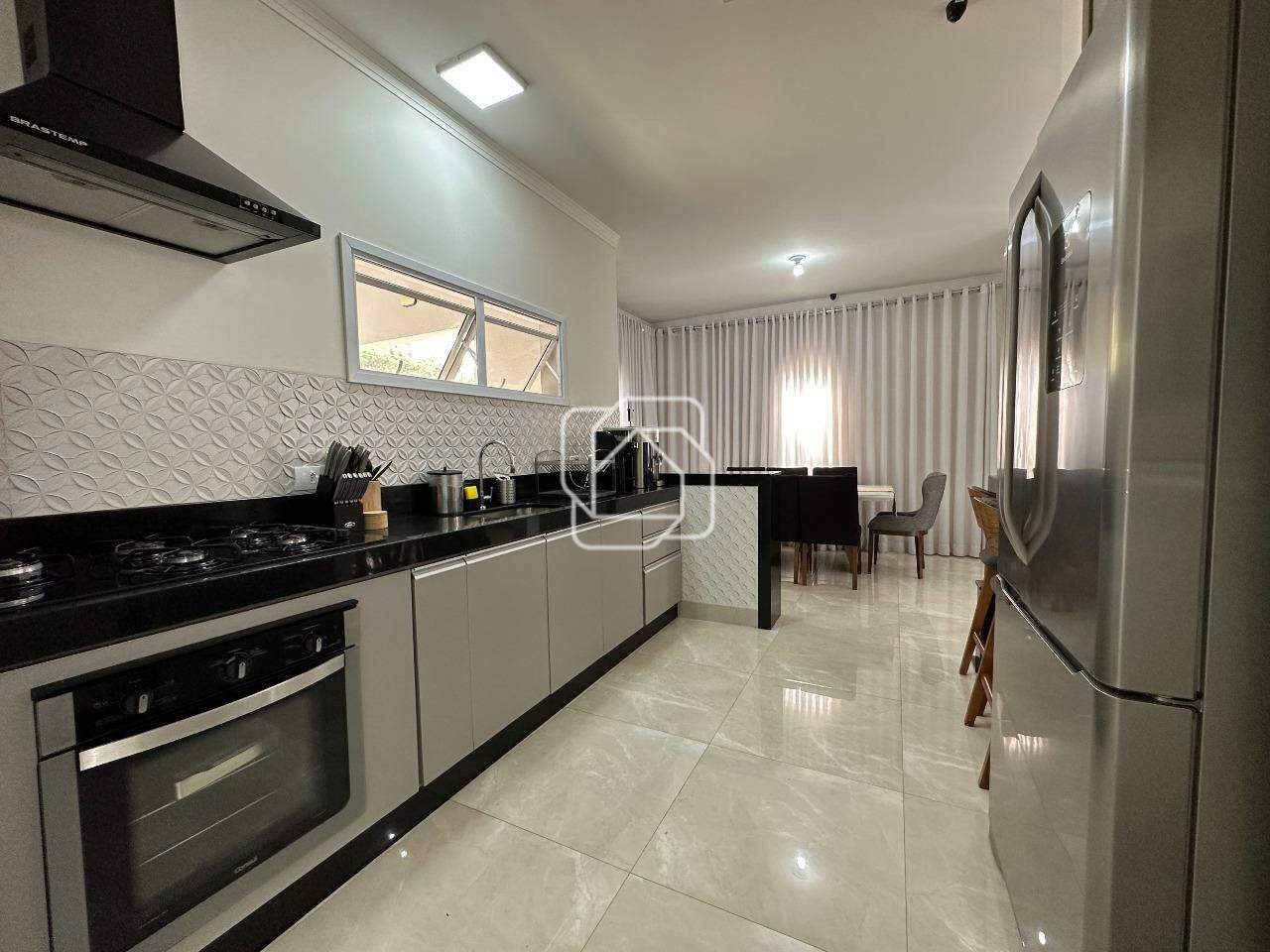 Casa de Condomínio à venda em Salto - SP - Ilha das Águas: