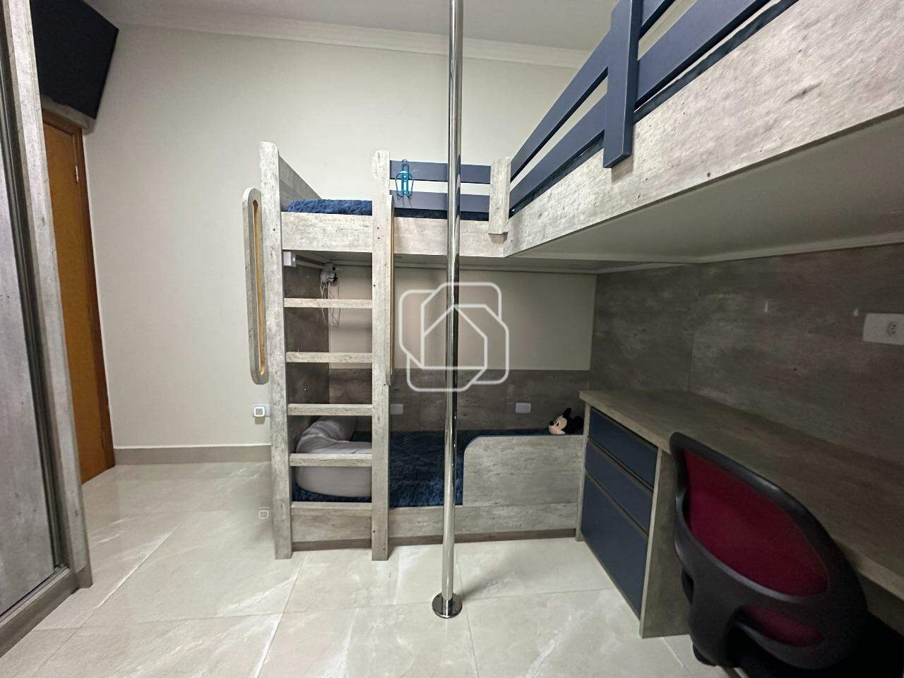 Casa de Condomínio à venda em Salto - SP - Ilha das Águas: