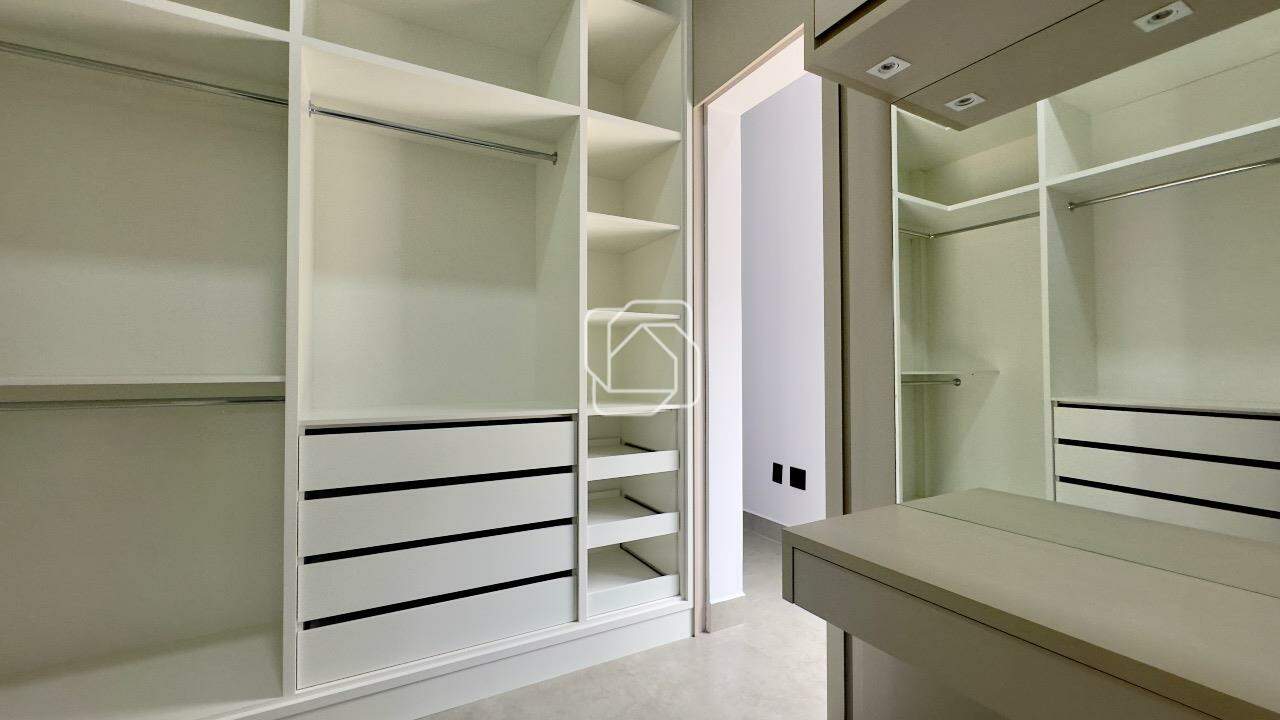 Casa de Condomínio à venda em Indaiatuba - SP - Jardim Residencial Viena: Closet