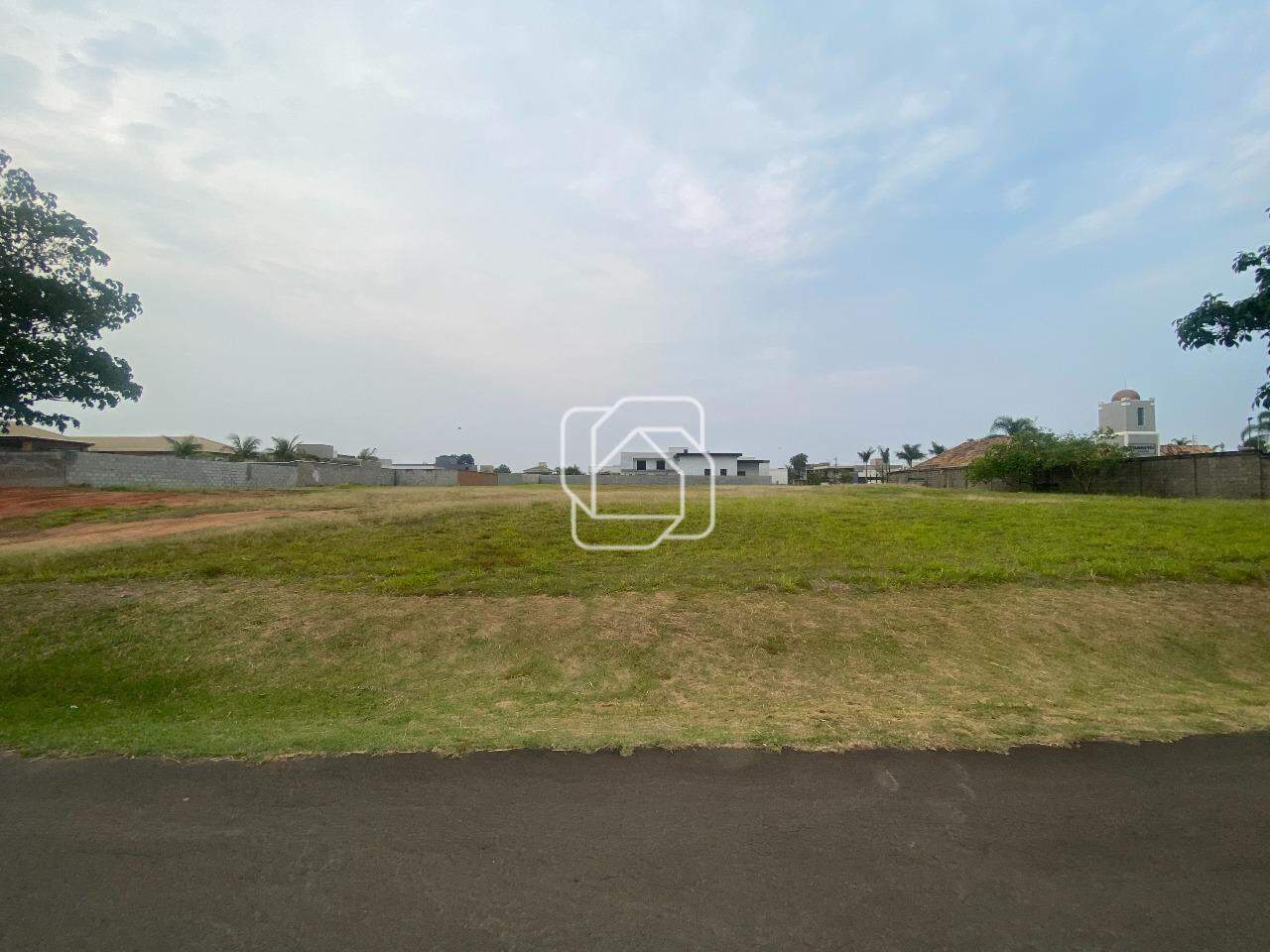 Terreno à venda em Itu - SP - Condomínio Xapada Parque Ytu: