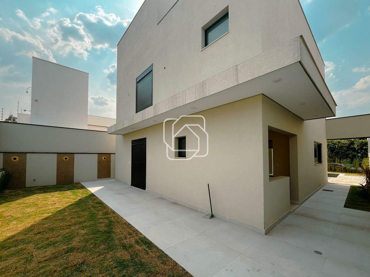 Casa de Condomínio à venda em Indaiatuba - SP - Jardim Residencial Alto de Itaici: Área externa