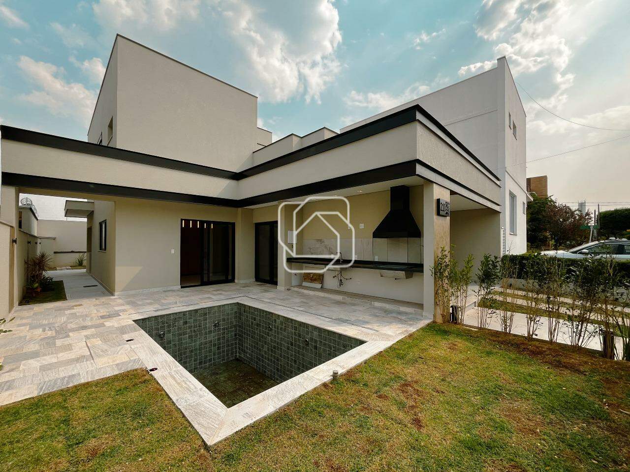 Casa de Condomínio à venda em Indaiatuba - SP - Jardim Residencial Alto de Itaici: Área externa