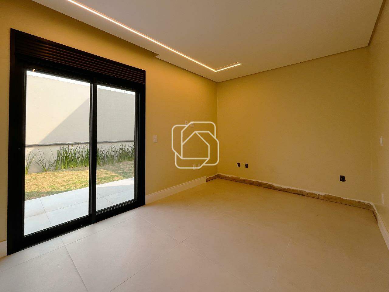Casa de Condomínio à venda em Indaiatuba - SP - Jardim Residencial Alto de Itaici: Dormitório