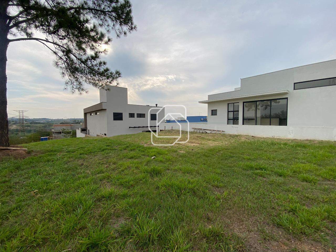 Terreno à venda em Itu - SP - Condomínio Villas do Golfe: 