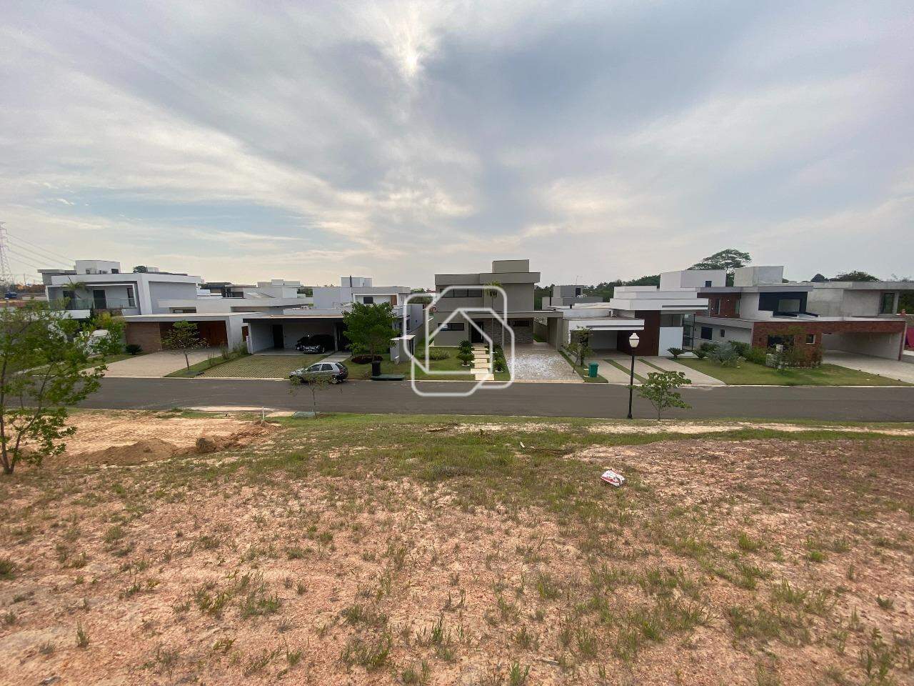 Terreno à venda em Itu - SP - Condomínio Villas do Golfe: 