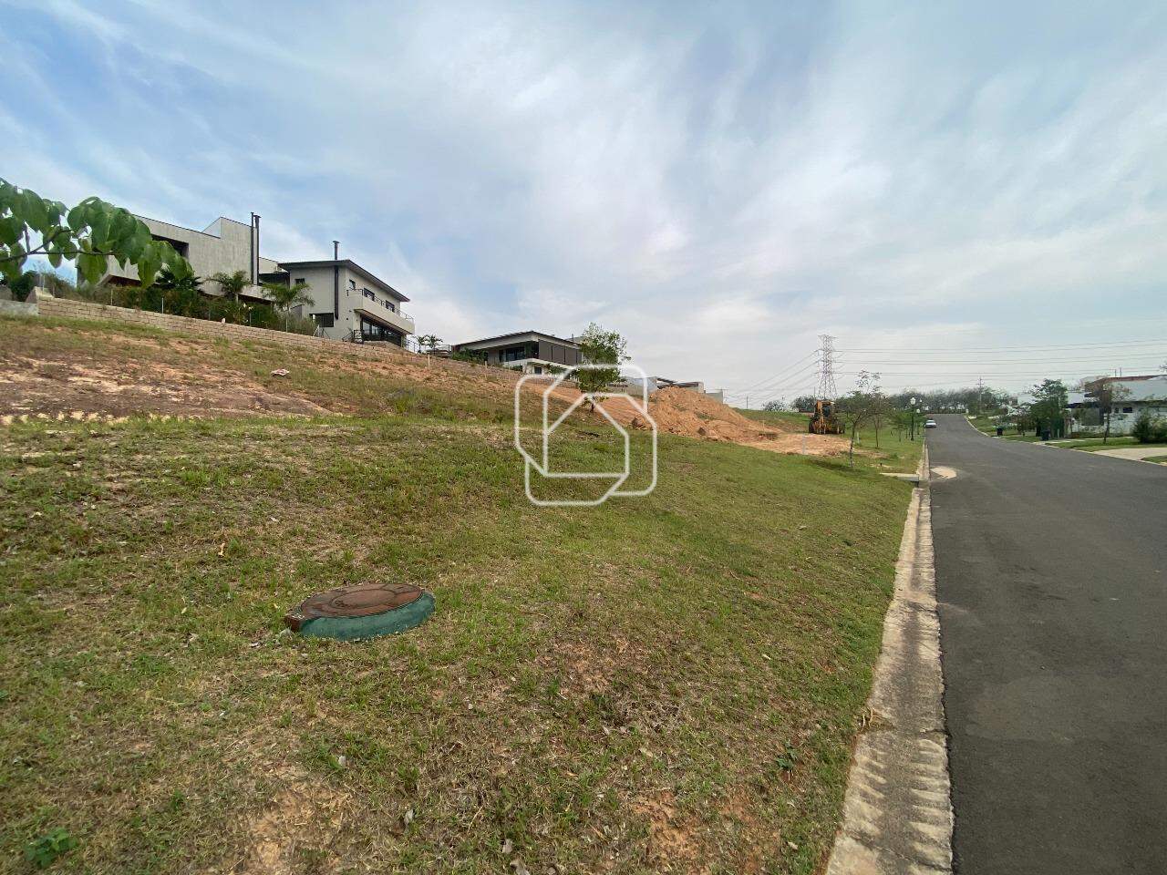 Terreno à venda em Itu - SP - Condomínio Villas do Golfe: