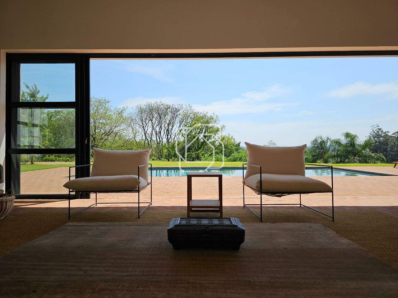 Casa de Condomínio à venda em Itupeva - SP - Fazenda da Grama: Sala de estar