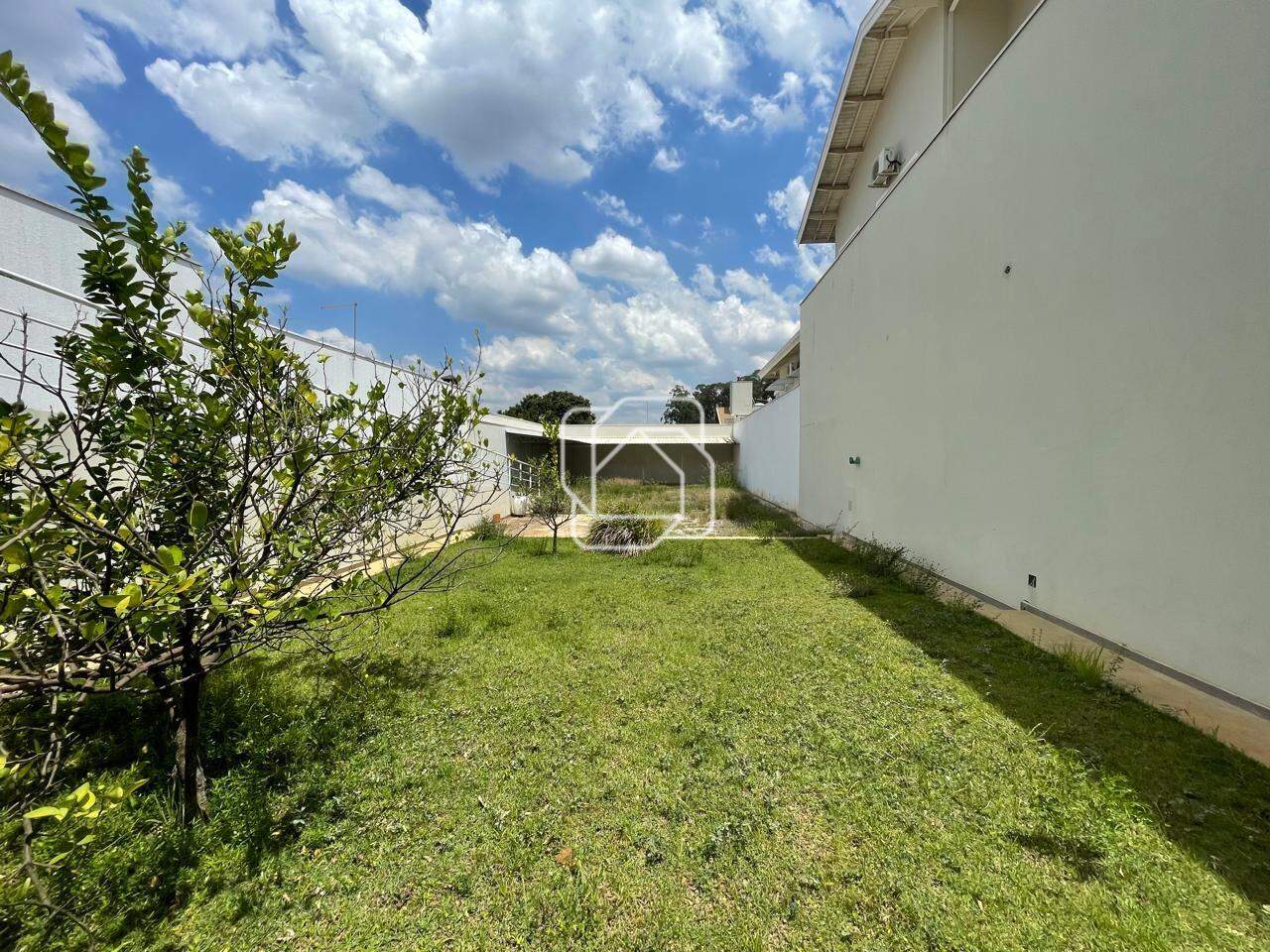 Terreno à venda em Itu - SP - Condomínio Portal de Itu II: