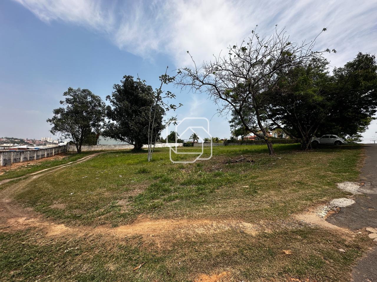 Terreno à venda em Salto - SP - Condomínio Moradas São Luiz: 