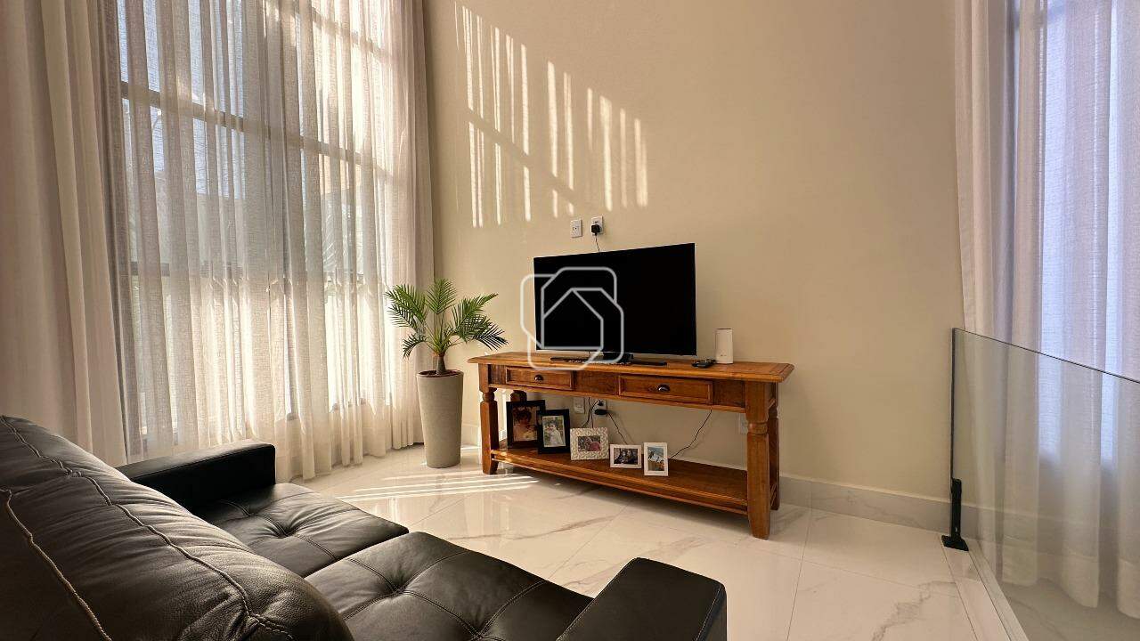 Casa de Condomínio à venda em Indaiatuba - SP - Condomínio Terra Magna: Sala de TV