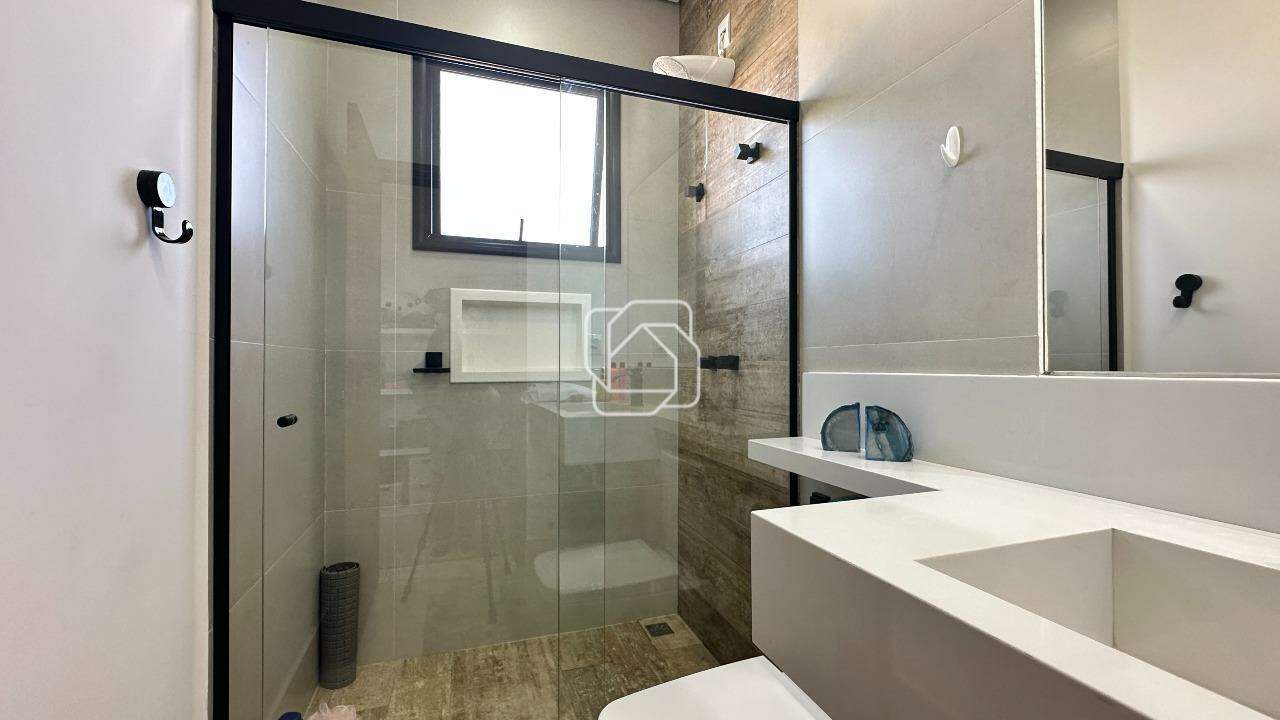 Casa de Condomínio à venda em Indaiatuba - SP - Condomínio Terra Magna: Banheiro