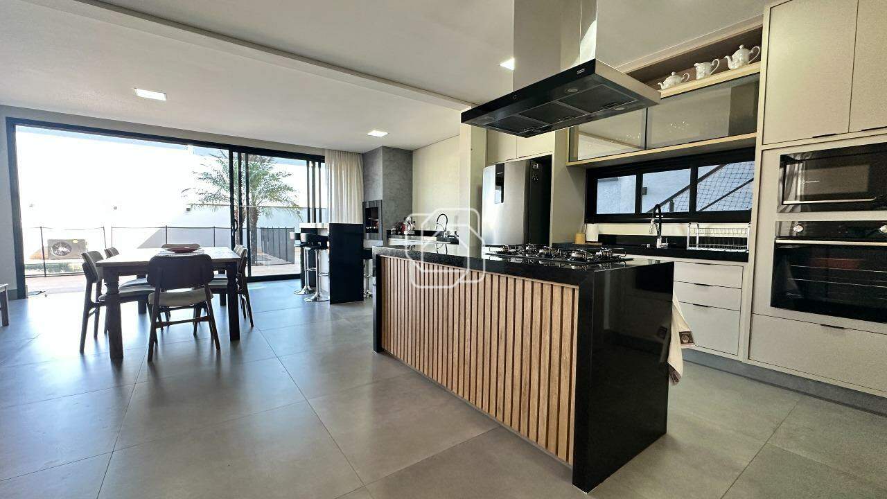 Casa de Condomínio à venda em Indaiatuba - SP - Condomínio Terra Magna: Cozinha integrada