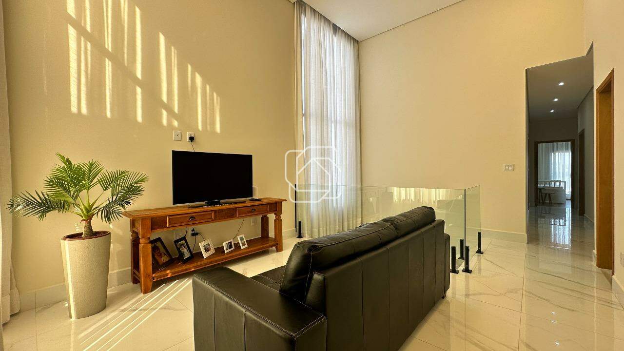 Casa de Condomínio à venda em Indaiatuba - SP - Condomínio Terra Magna: Sala de TV