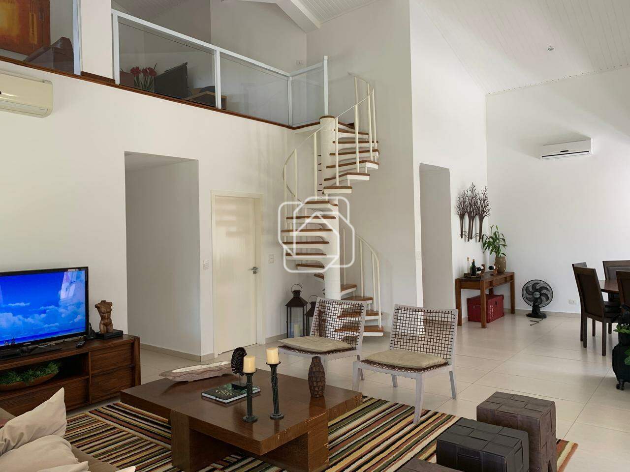 Casa de Condomínio à venda em Salto - SP - Condomínio Moradas São Luiz: Ambientes integradas