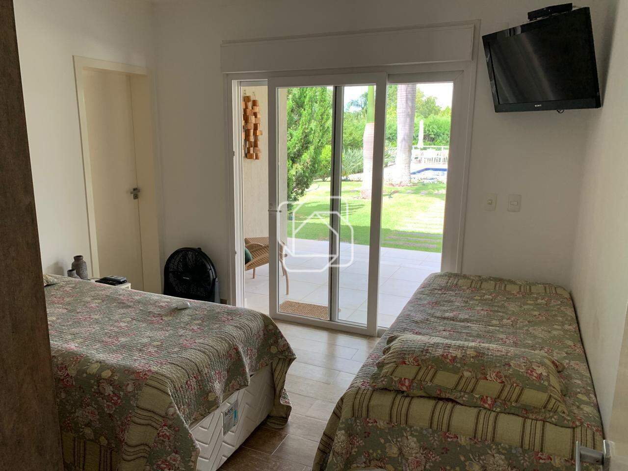 Casa de Condomínio à venda em Salto - SP - Condomínio Moradas São Luiz: Suíte