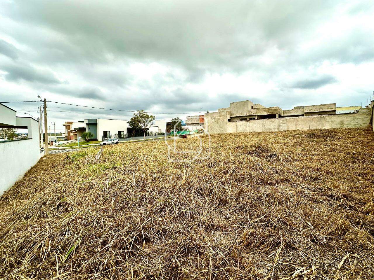 Terreno à venda em Salto - SP - Reserva Central Parque: 
