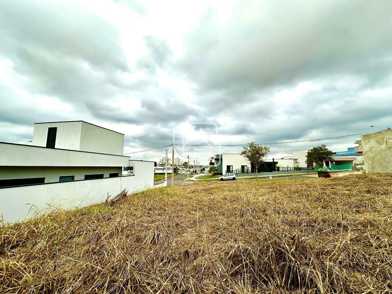 Terreno à venda em Salto - SP - Reserva Central Parque: 