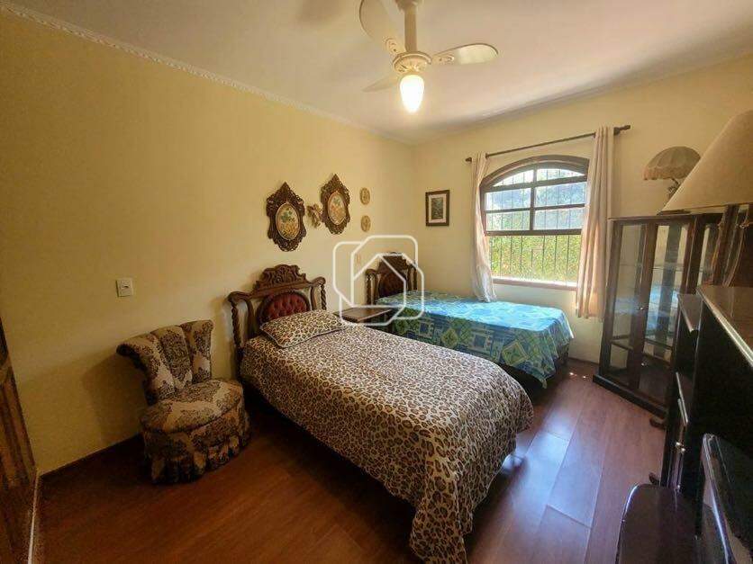 Casa para aluguel em Indaiatuba - SP - Vila Suíça: Dormitório