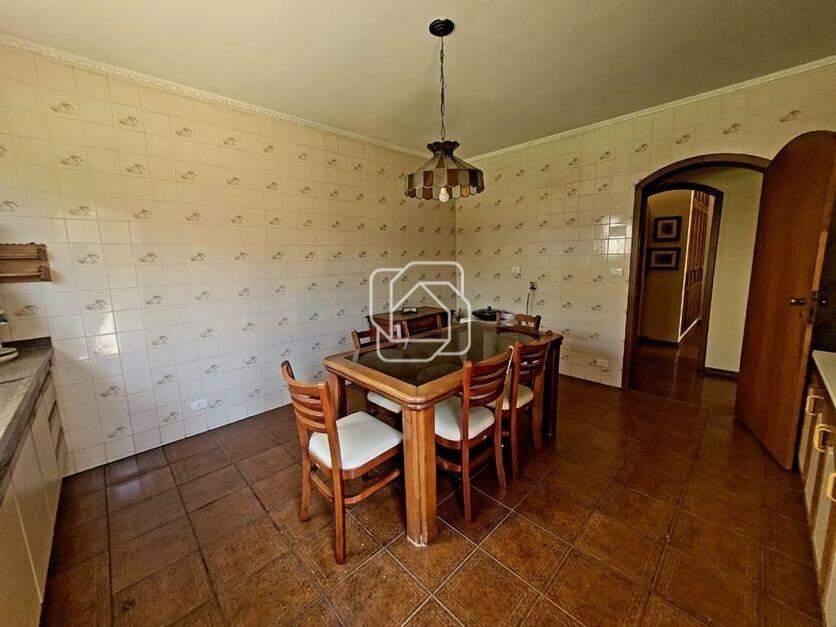Casa para aluguel em Indaiatuba - SP - Vila Suíça: Cozinha