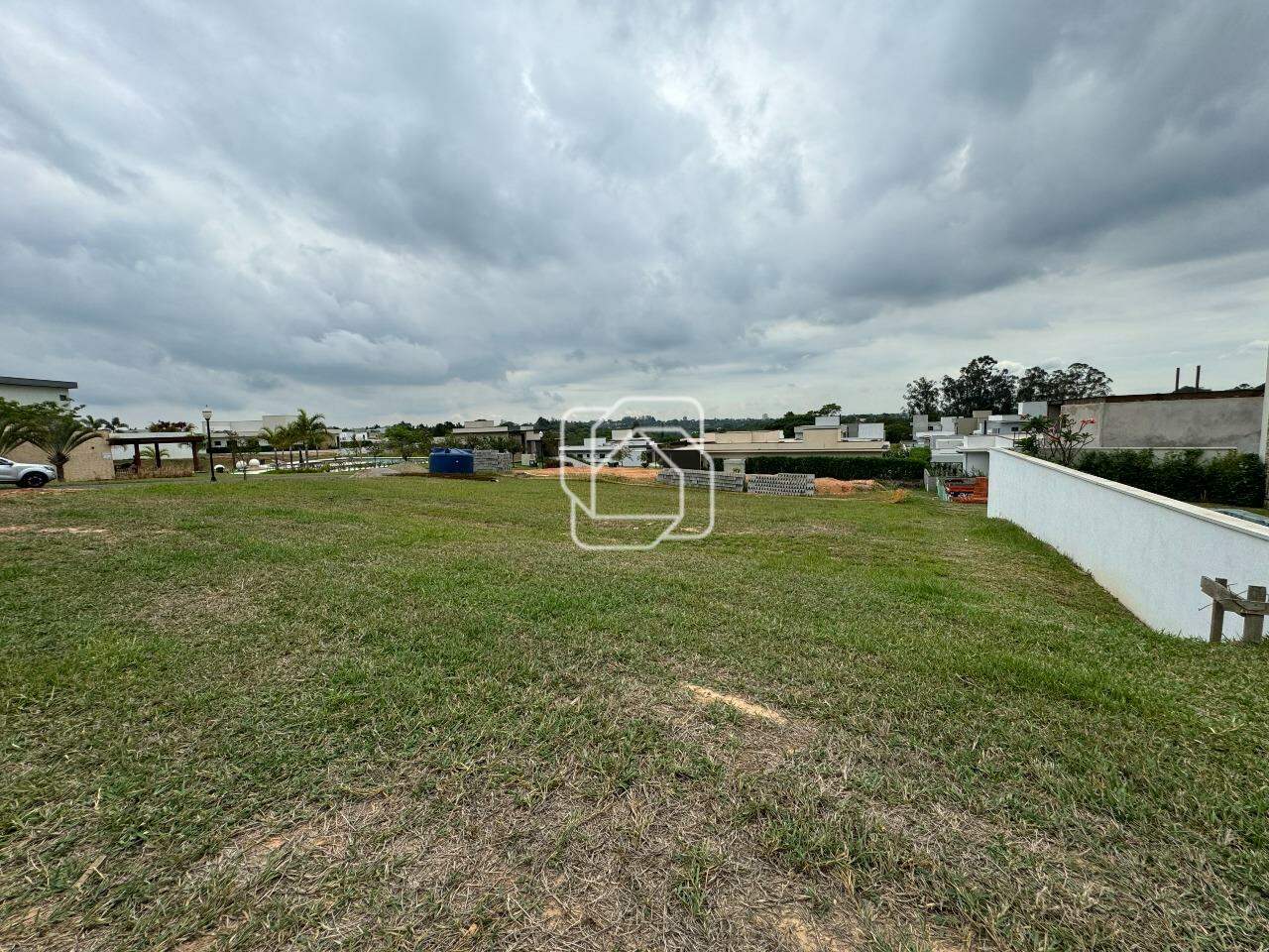 Terreno à venda em Itu - SP - Condomínio Villas do Golfe: